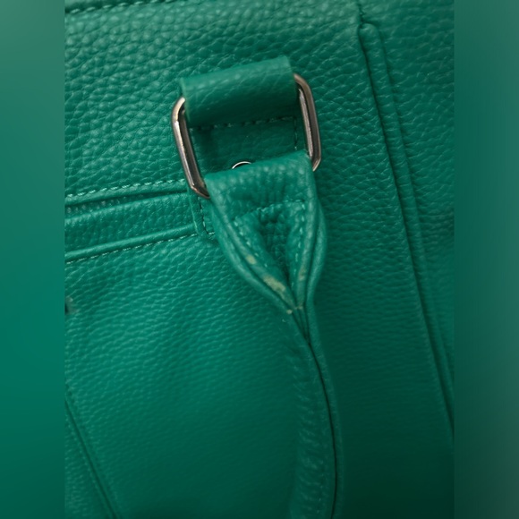 Brand New Thirty one Diamond District in in Gatsby’s Green Pebble - Picture 5 of 8